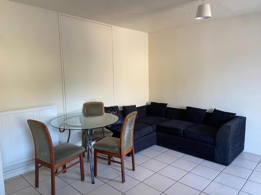 Single And Doubles Rooms Close To Central Londres Extérieur photo